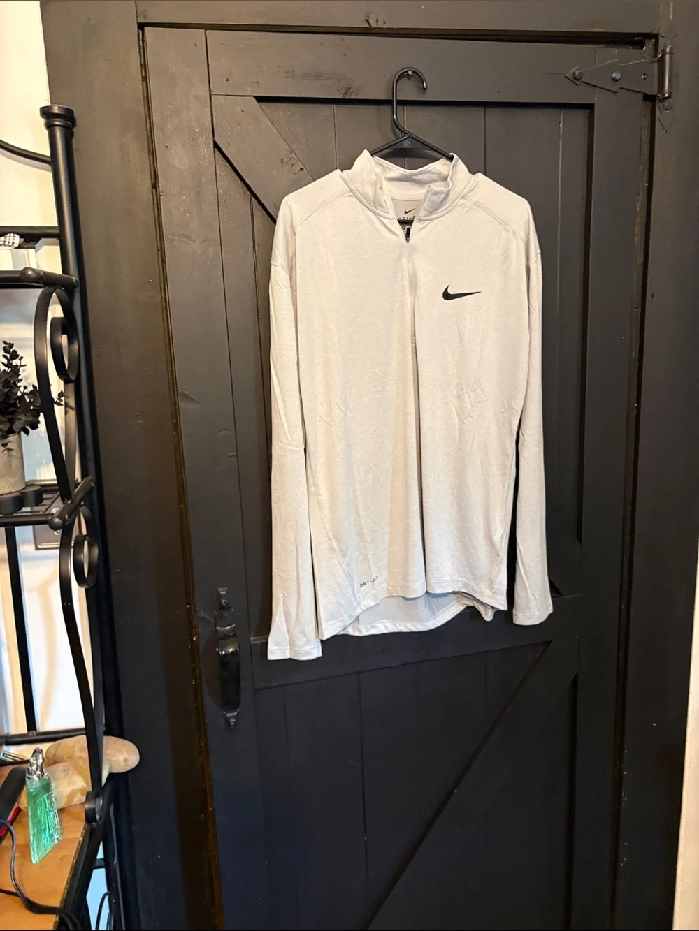 Nike Men’s White Long-Sleeve Half-Zip Performance Top